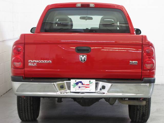 Dodge Dakota SLT Pickup