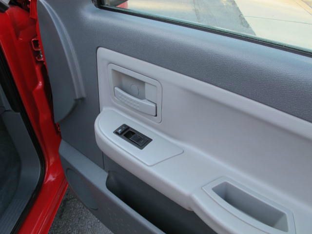 Dodge Dakota 2005 photo 1