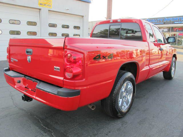 Dodge Dakota 2005 photo 10