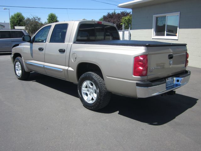 Dodge Dakota 2005 photo 1