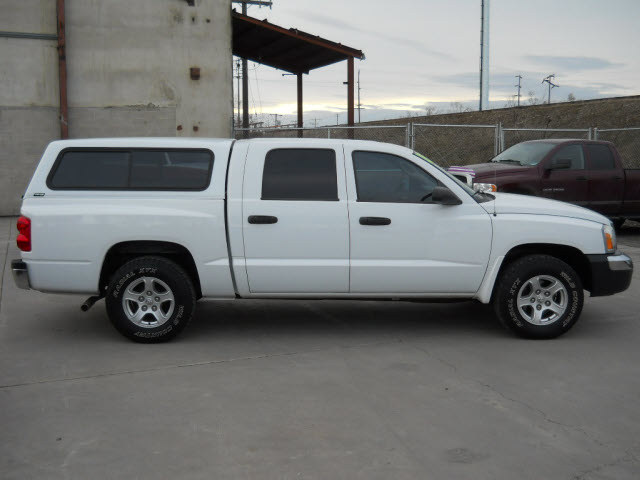 Dodge Dakota 2005 photo 3