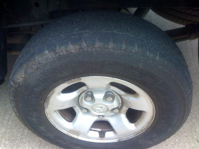 Dodge Dakota 2005 photo 2