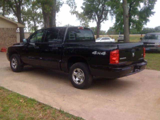 Dodge Dakota 2005 photo 8