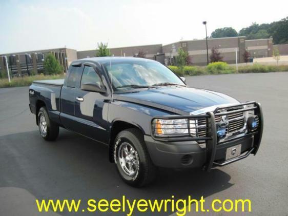 Dodge Dakota 2005 photo 2
