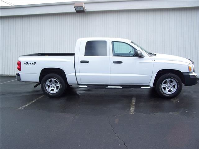 Dodge Dakota 2005 photo 1