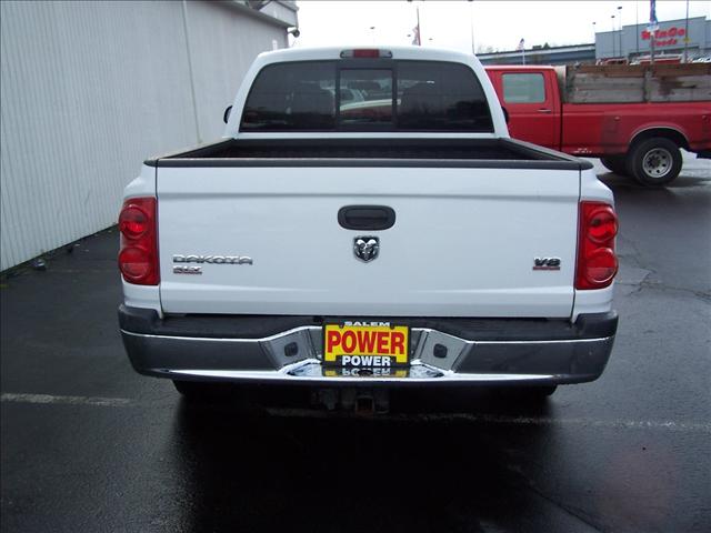 Dodge Dakota 2005 photo 3