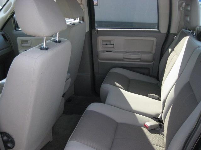 Dodge Dakota 2005 photo 1