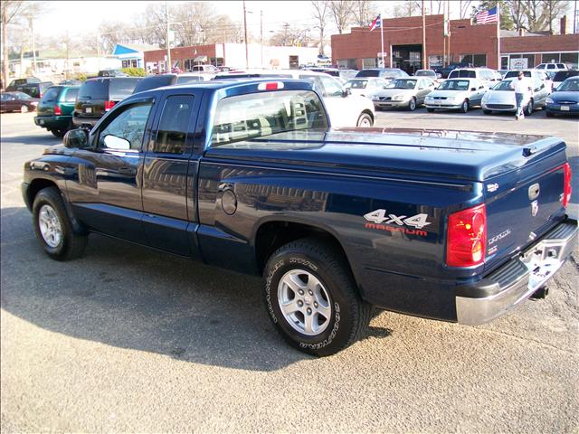 Dodge Dakota 2005 photo 1