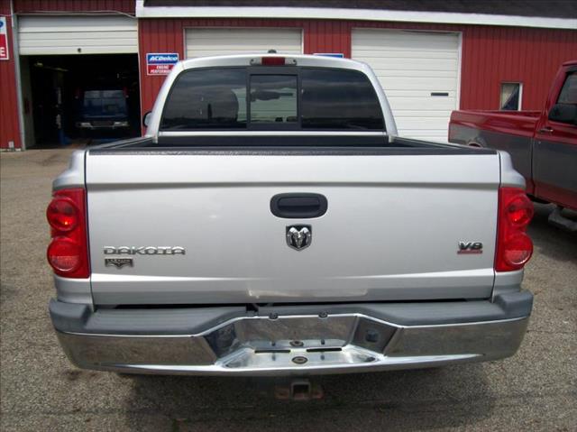 Dodge Dakota 2005 photo 4