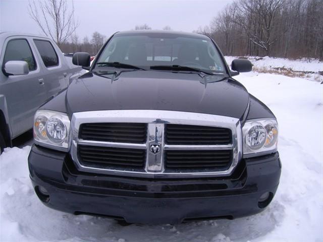 Dodge Dakota 2005 photo 1