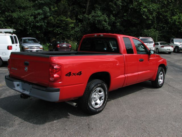 Dodge Dakota 2005 photo 1