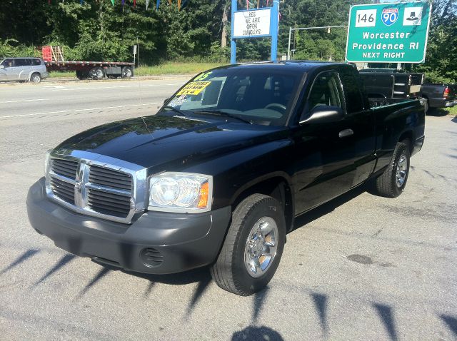 Dodge Dakota 2005 photo 2