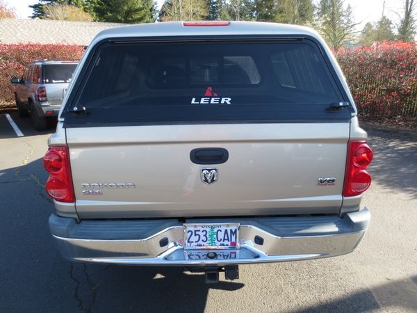 Dodge Dakota 2005 photo 2