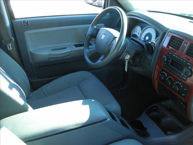 Dodge Dakota 2005 photo 1