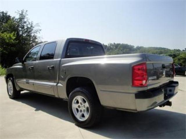 Dodge Dakota 2005 photo 5