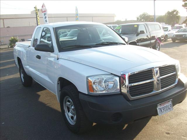 Dodge Dakota 2005 photo 1