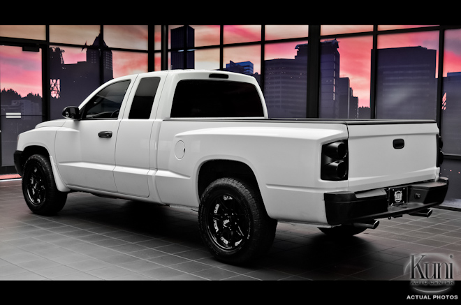 Dodge Dakota 2005 photo 2