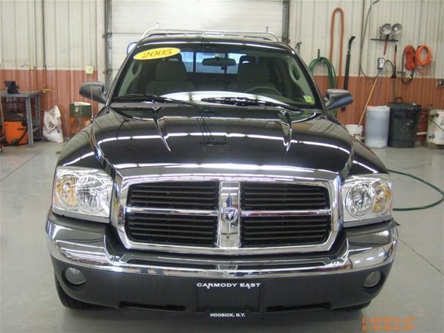 Dodge Dakota 2005 photo 1