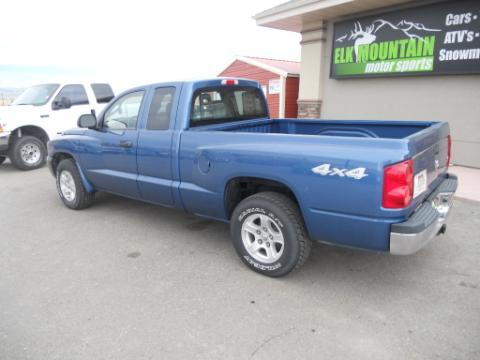 Dodge Dakota 2005 photo 2