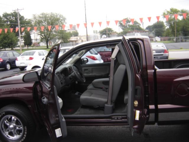 Dodge Dakota 2005 photo 5