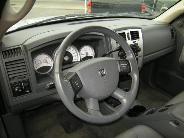 Dodge Dakota 2005 photo 3