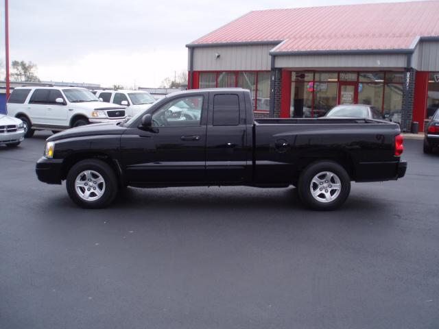 Dodge Dakota 2005 photo 1