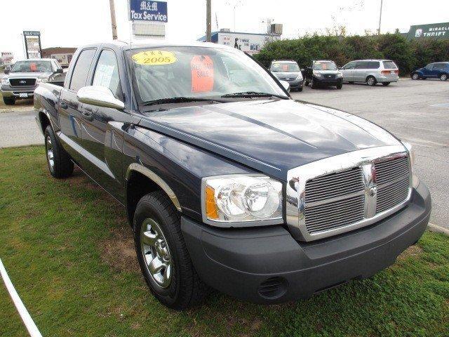 Dodge Dakota 2005 photo 1