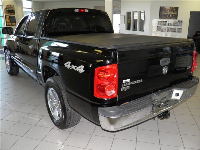Dodge Dakota 2005 photo 1