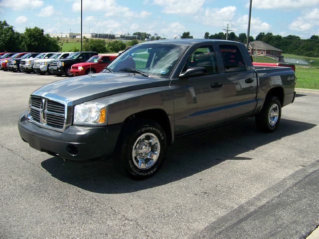 Dodge Dakota 2005 photo 1