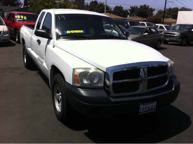 Dodge Dakota 2005 photo 1