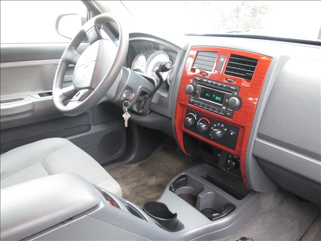 Dodge Dakota 2005 photo 1