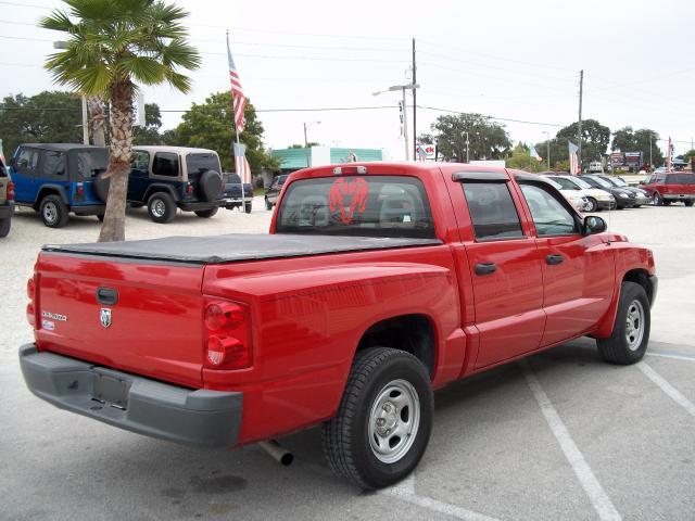 Dodge Dakota 2005 photo 2