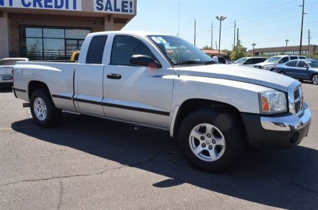 Dodge Dakota 2005 photo 4