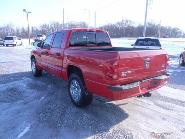 Dodge Dakota 2005 photo 1