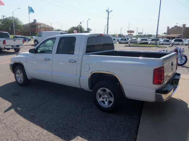 Dodge Dakota 2005 photo 3