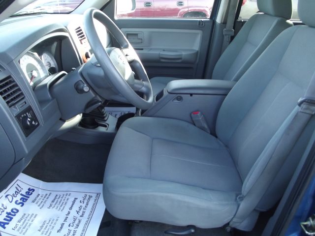 Dodge Dakota 2005 photo 1