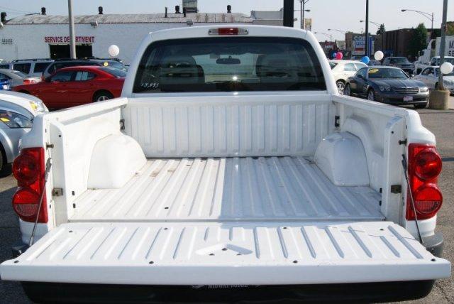 Dodge Dakota 2005 photo 4