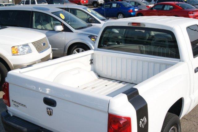 Dodge Dakota 2005 photo 5