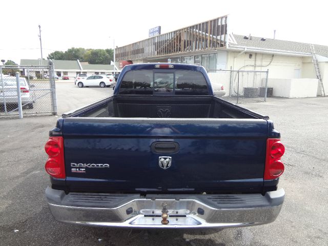 Dodge Dakota 2005 photo 1