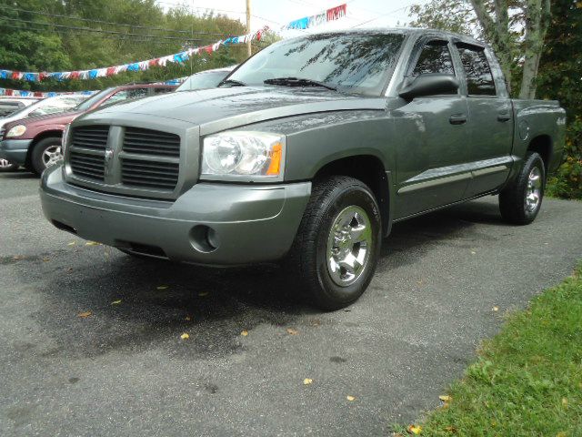 Dodge Dakota Collection Rogue Pickup Truck