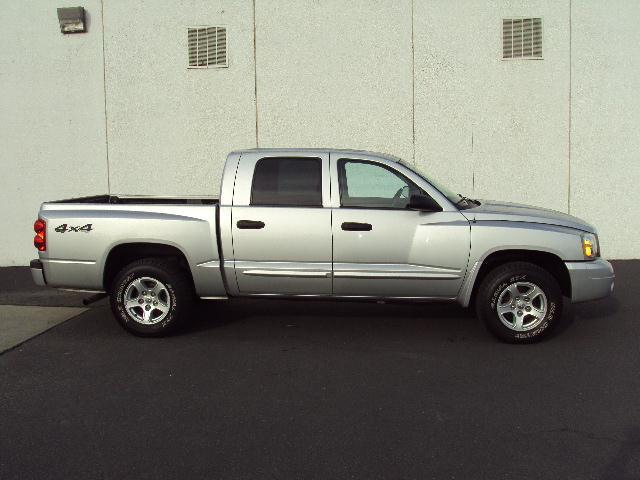 Dodge Dakota 2006 photo 2