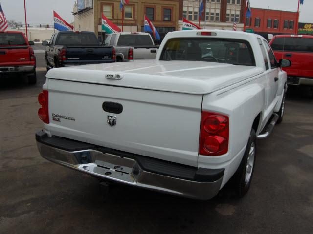 Dodge Dakota 2006 photo 1