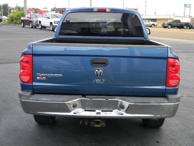 Dodge Dakota 2006 photo 3