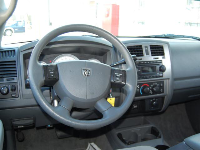 Dodge Dakota 2006 photo 2
