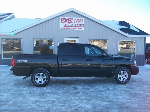 Dodge Dakota 323i 4dr Sdn Sedan Pickup