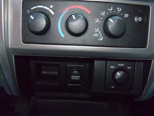 Dodge Dakota 2006 photo 1