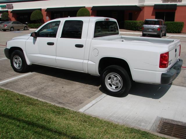 Dodge Dakota 2006 photo 2