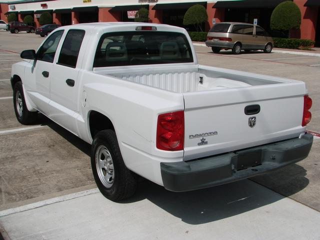 Dodge Dakota 2006 photo 3