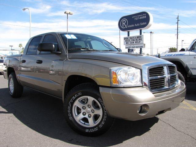 Dodge Dakota Touring AWD -w/dvd System Unspecified