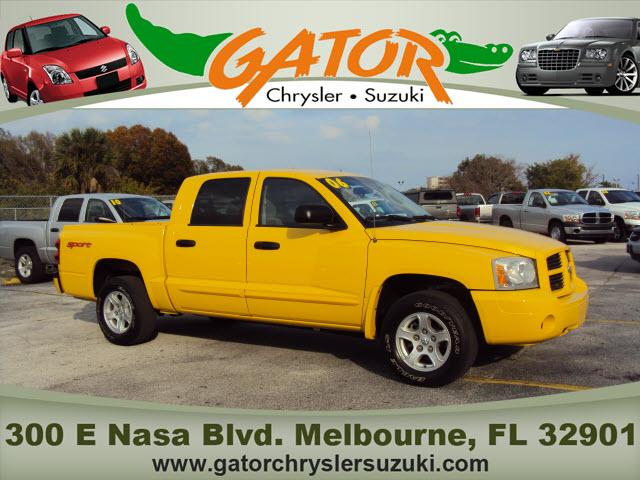 Dodge Dakota SLT Pickup